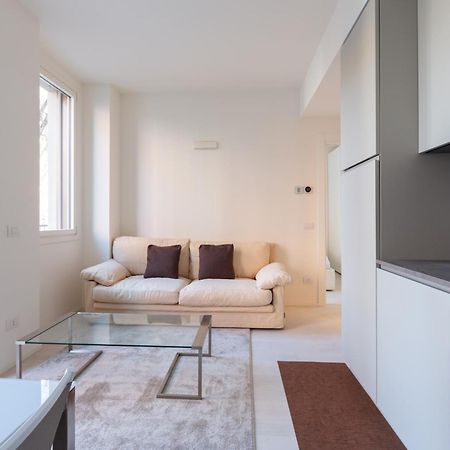 Bullona Elegant Apartment มิลาน ภายนอก รูปภาพ