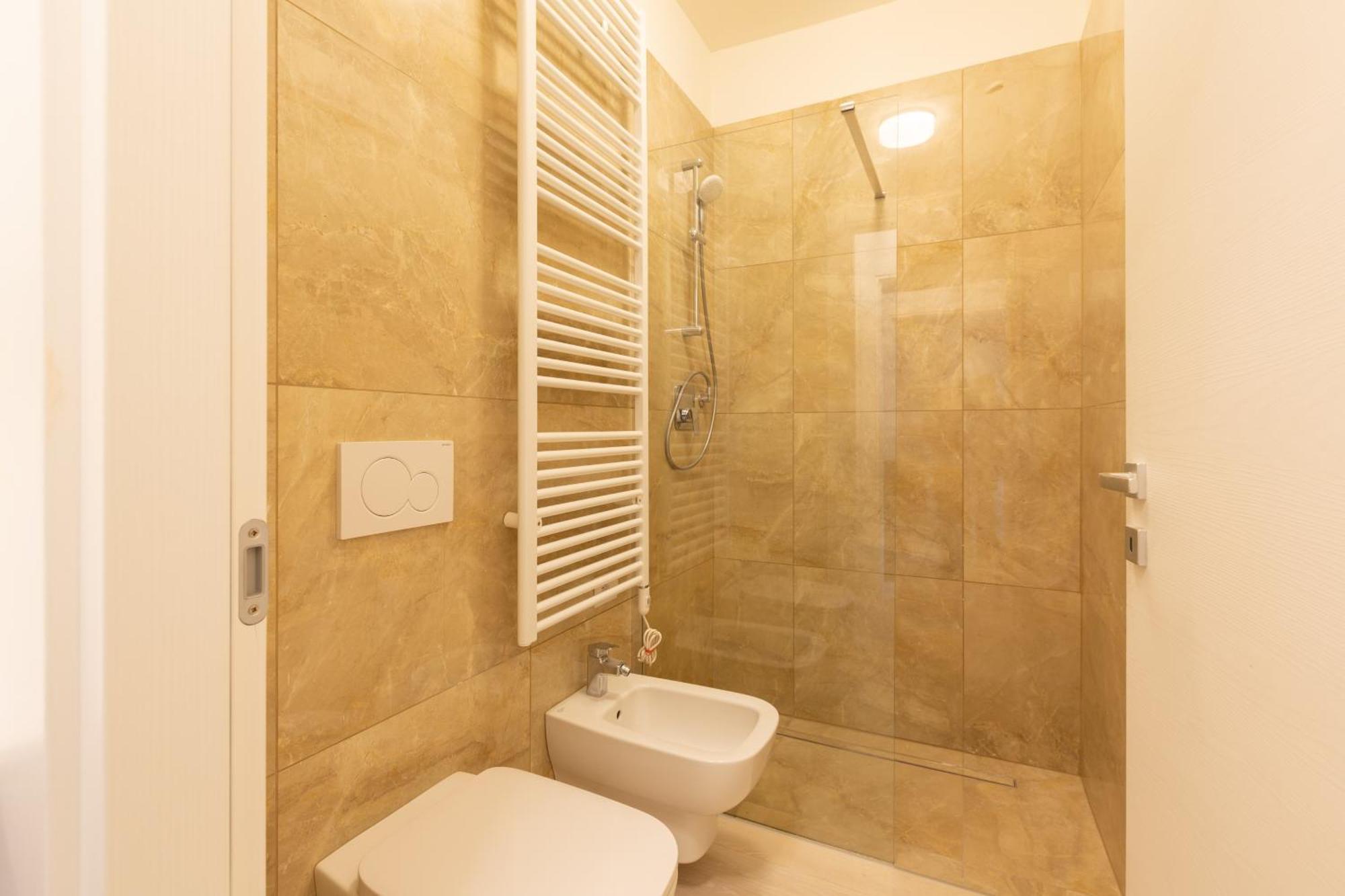 Bullona Elegant Apartment มิลาน ภายนอก รูปภาพ